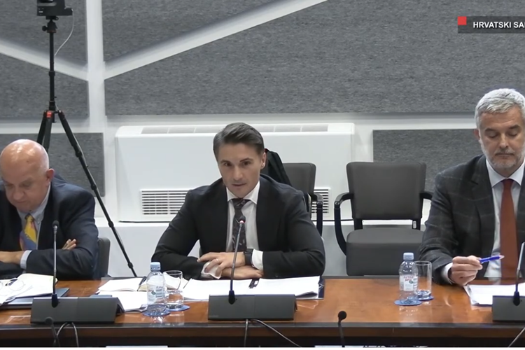 Slika /slike/Vijesti/2022/Krevzelj Sabor.png